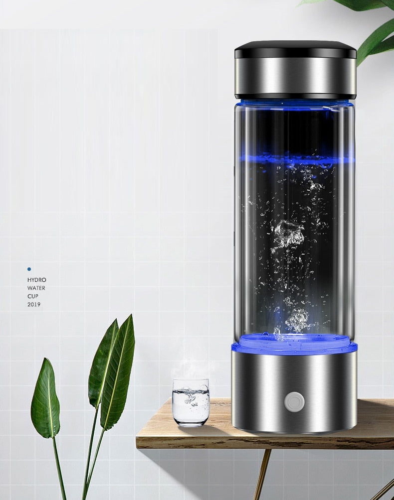 HydroGlow™ – Hydrogen-Enriched Water Bottle with Built-In Generator
